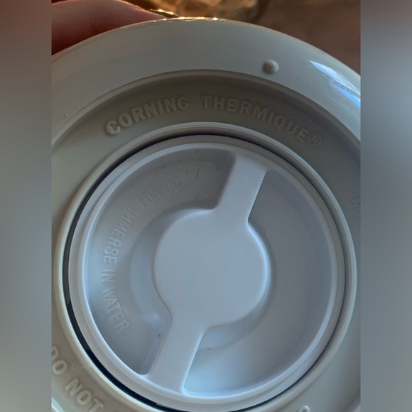 Vintage Corning Thermique 1 qt Coffee Carafe Cream and Pastel Blue/Flowers - Picture 6 of 15